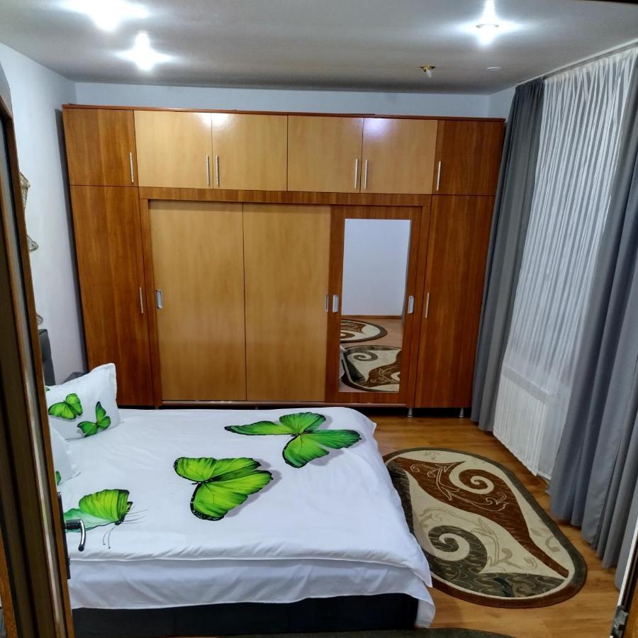 Apartament Camelia เปโตรชานิ ภายนอก รูปภาพ